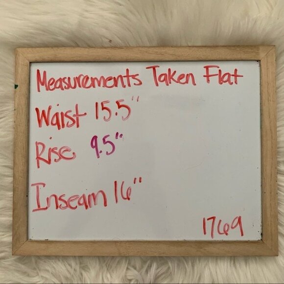 BlackMilk Tiger Cropped Leggings Large. Cropped length. Streetwear size large - Picture 6 of 7